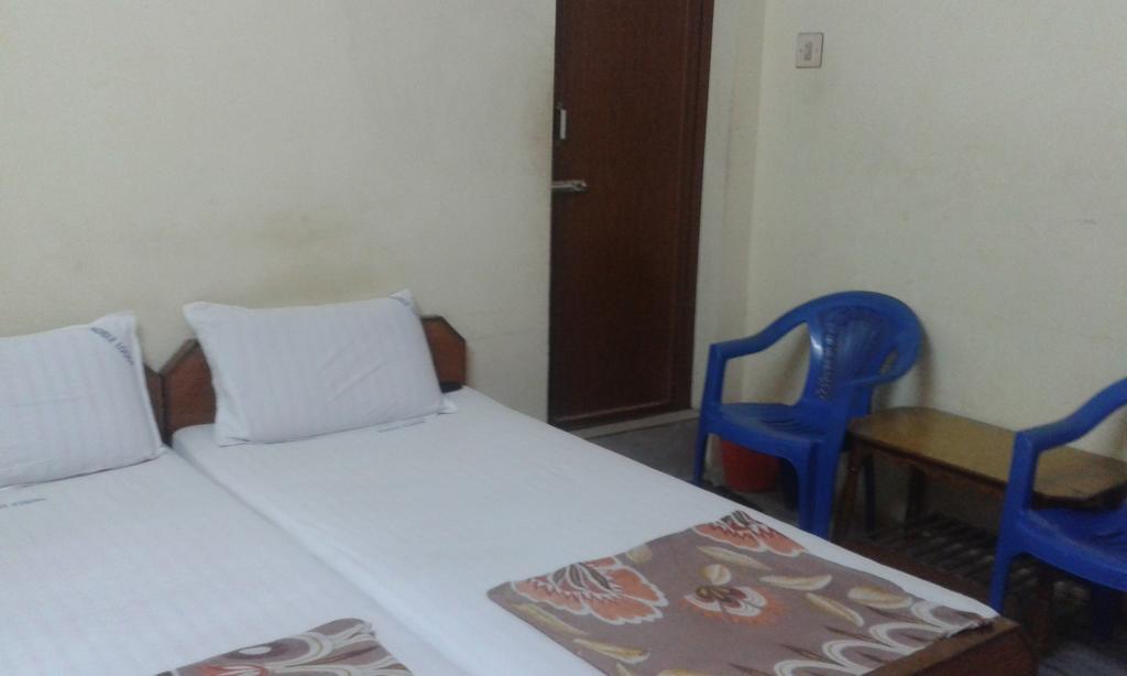 Noble Residency Hotel Tirupati Værelse billede